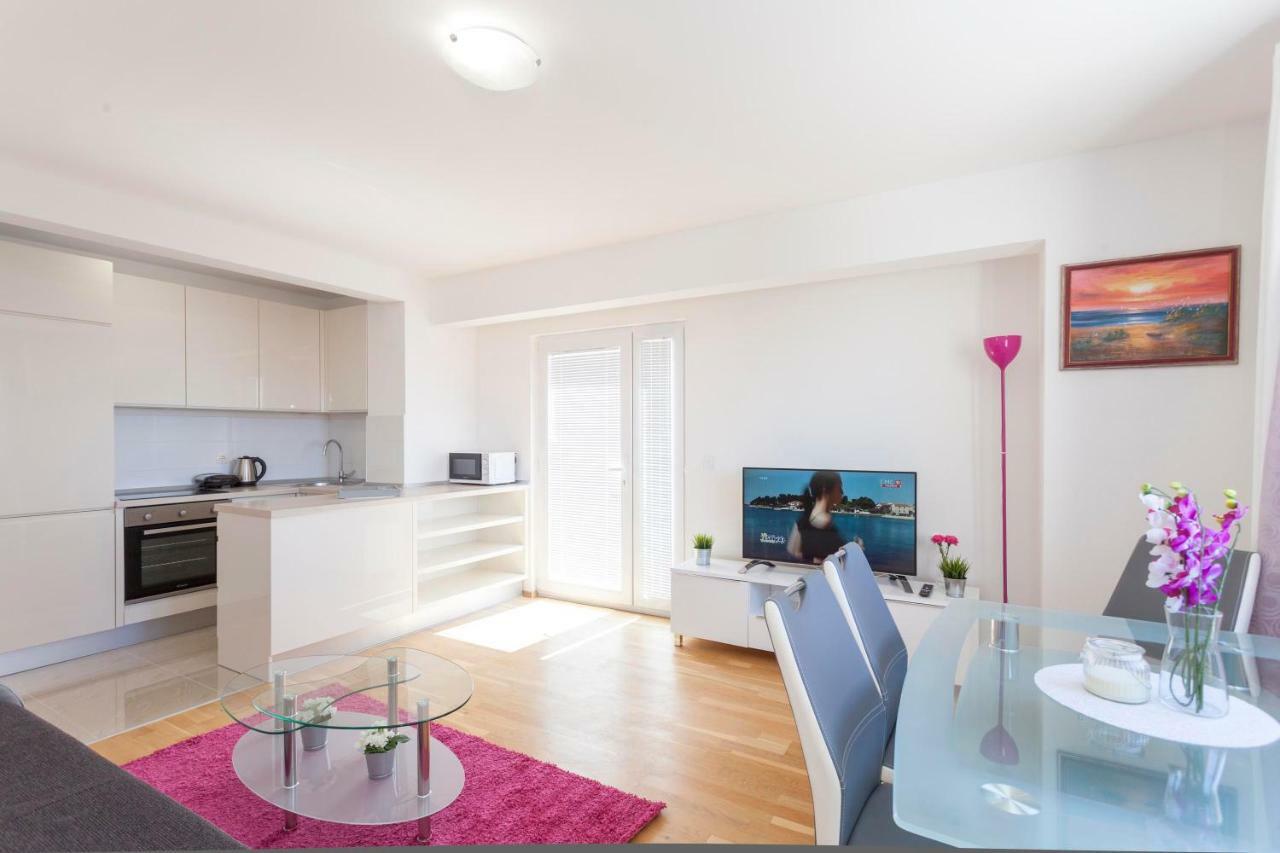 Apartments Dora Makarska Eksteriør billede