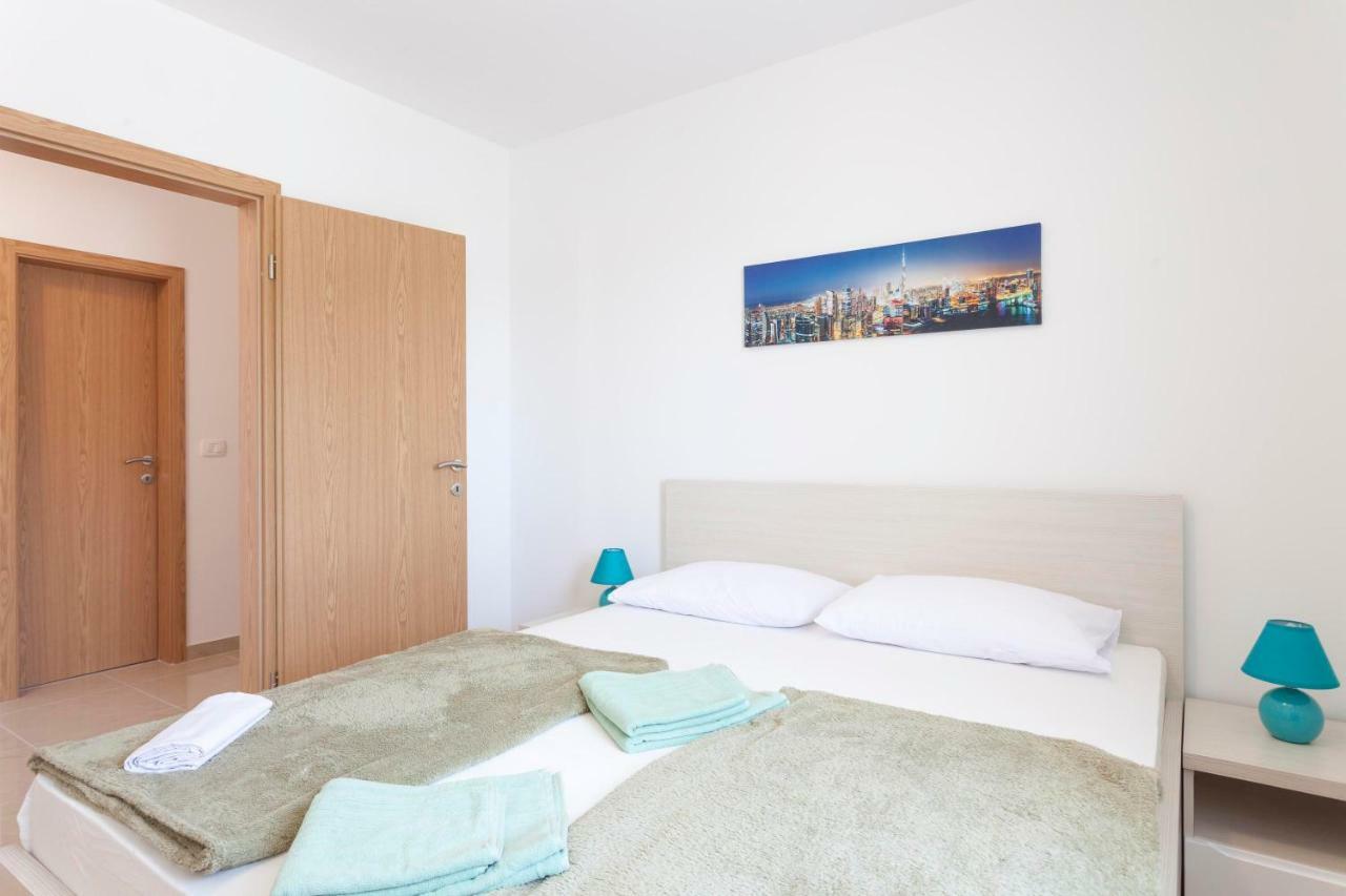 Apartments Dora Makarska Eksteriør billede