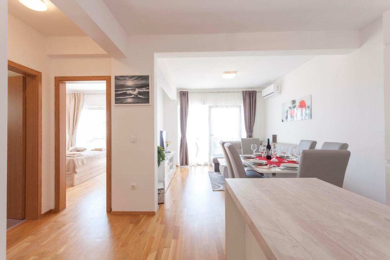 Apartments Dora Makarska Eksteriør billede