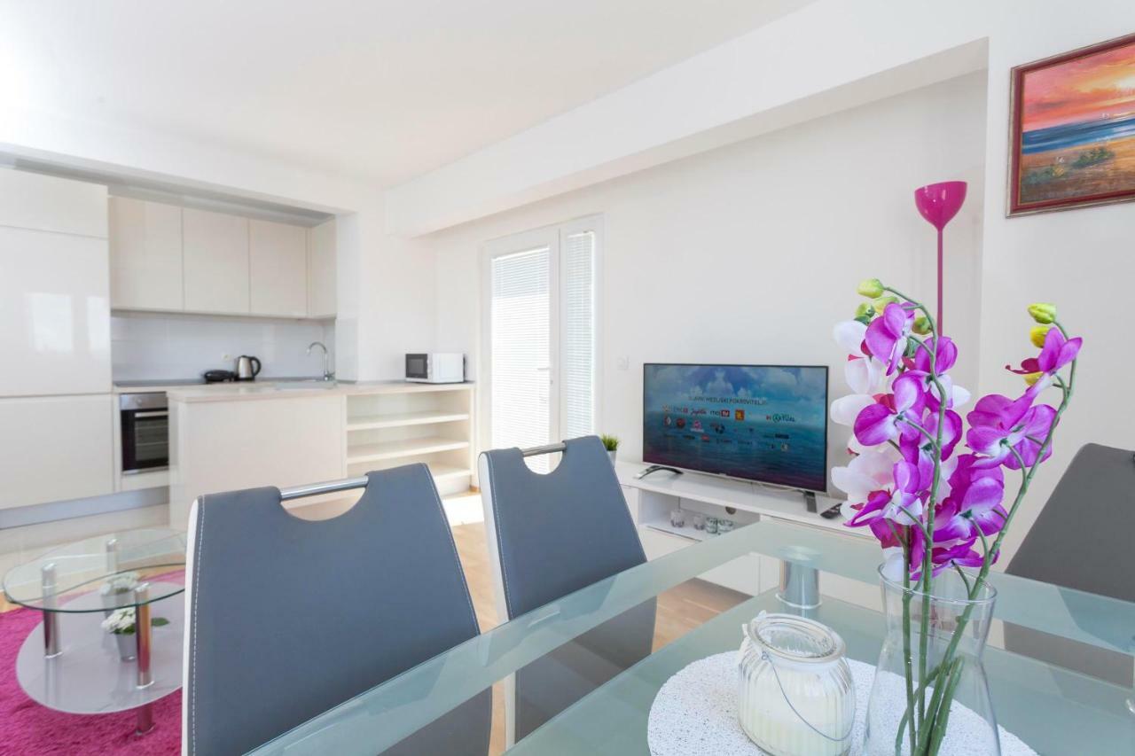 Apartments Dora Makarska Eksteriør billede