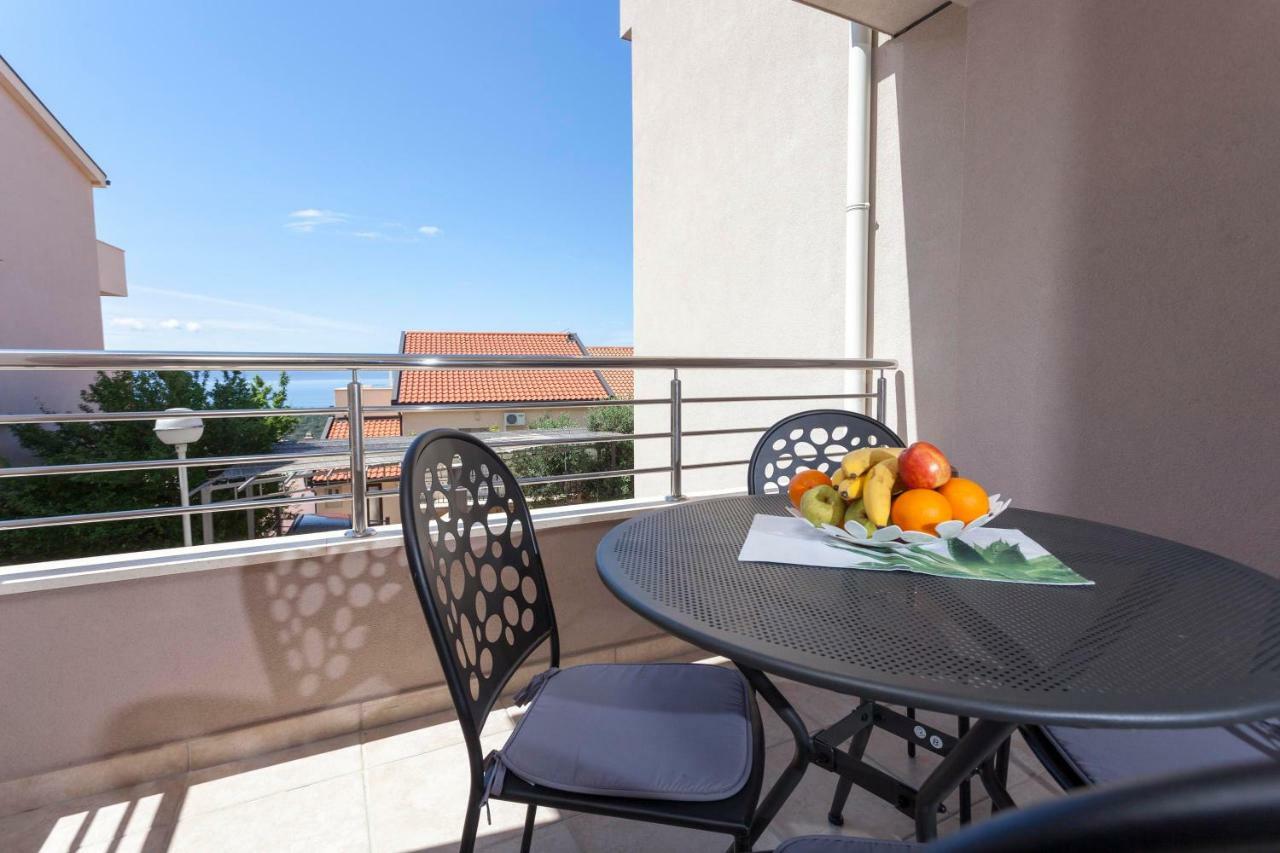 Apartments Dora Makarska Eksteriør billede