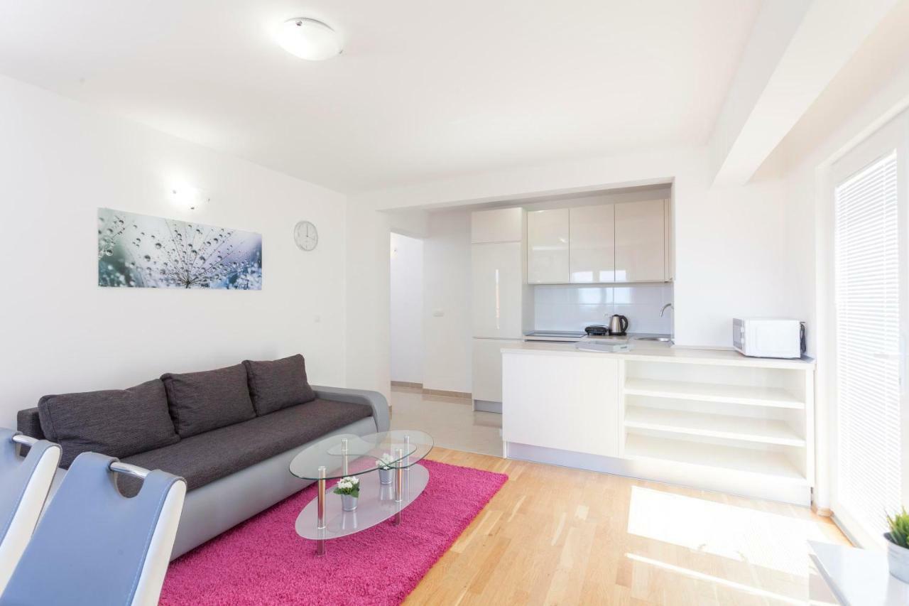Apartments Dora Makarska Eksteriør billede